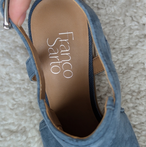 Franco Sarto Sandals - Women's 8M - Blue Suede. - NWOT - Picture 5 of 8